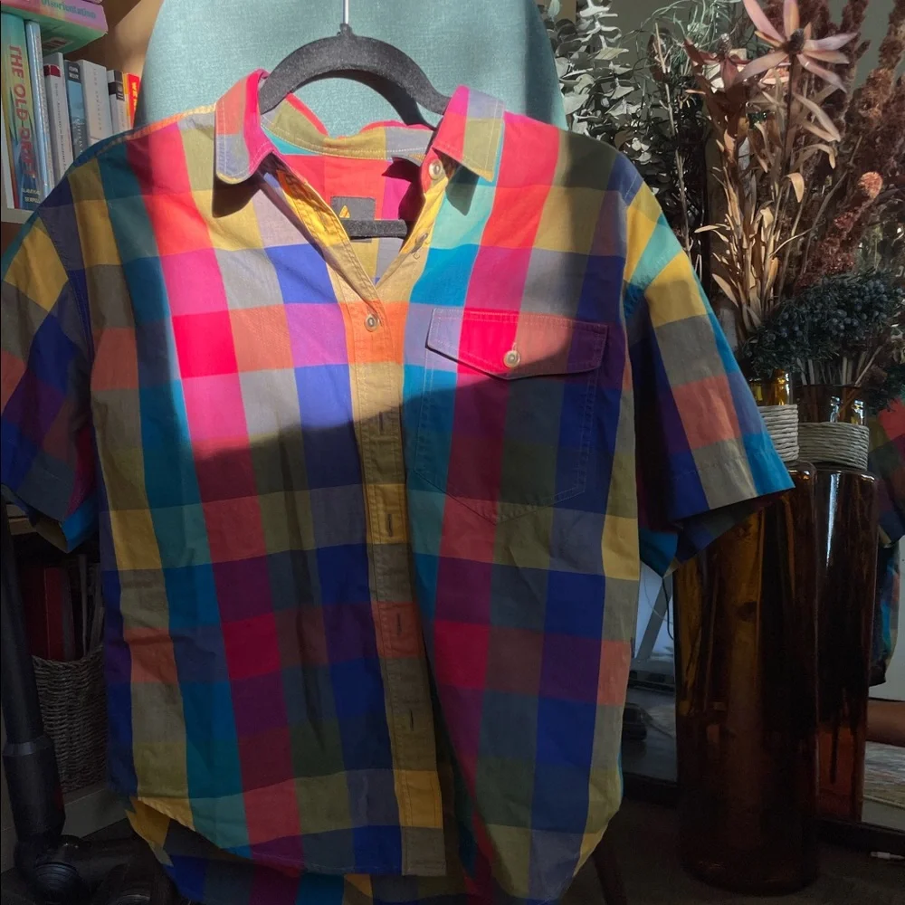 LizSport Petite | Multi-colored Checkered Button Down - 80s Fashion - Picture 3 of 6
